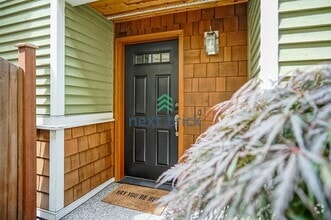 Building Photo - 813 NW 97th St