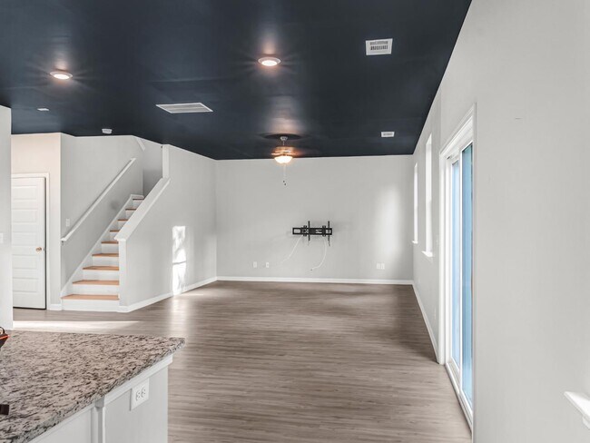 Foto del edificio - 2054 Maplewood Way