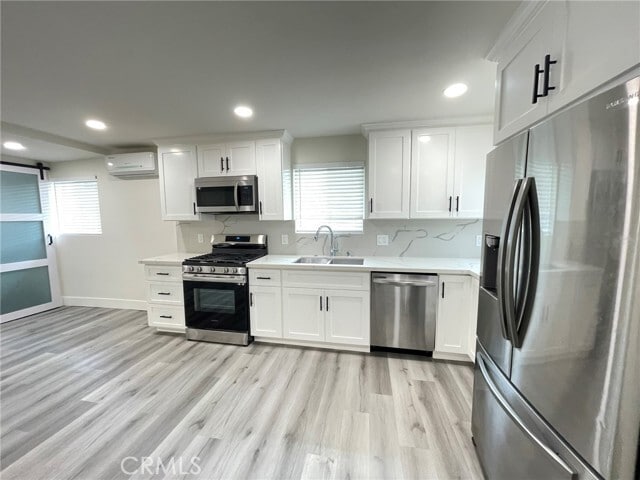 Building Photo - 26346 Pawpaw Ct