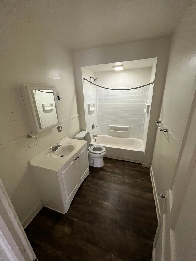 Foto del edificio - 1190 E Lovejoy St