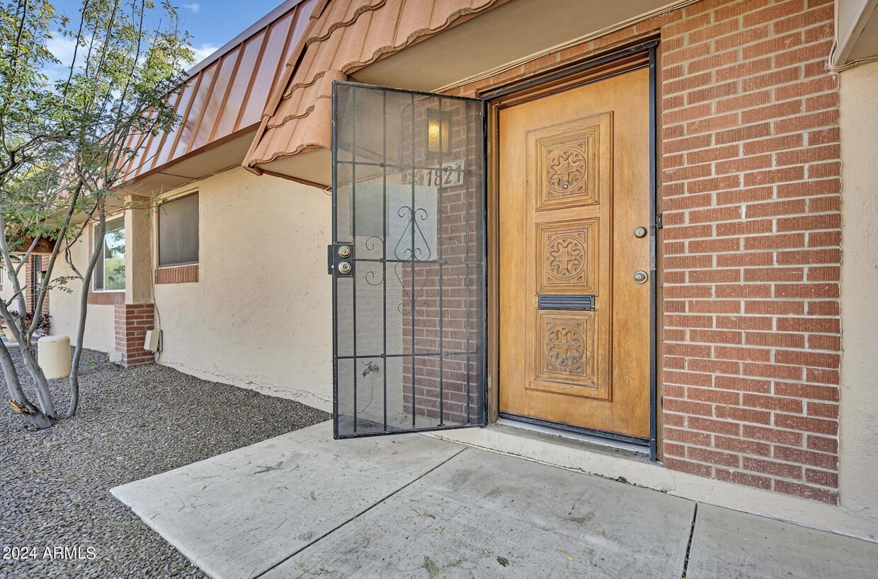 1821 W Augusta Ave, Phoenix, AZ 85021 Townhome Rentals in Phoenix AZ