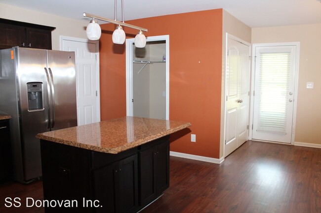 Building Photo - 3 br, 2.5 bath House - 475 New castle Lane