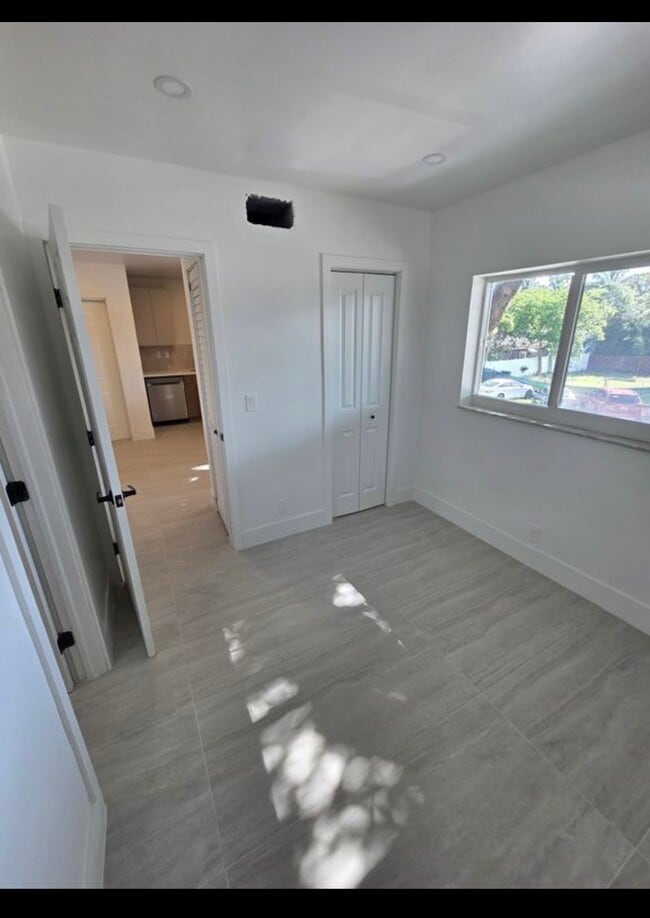 Photo - 1301 NE 13th Ave Apartment