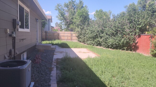 Foto del edificio - Lovely 4 Bedroom, 2 Bath home available NOW!
