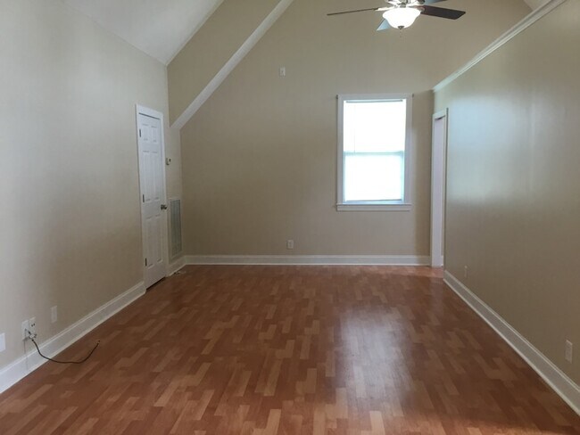 Foto del edificio - 177 B Marlin Rd