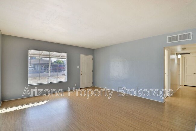 Foto del edificio - 2546 W Monterey Way