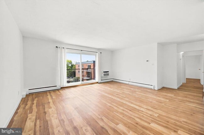 Building Photo - 120 N Bethlehem Pike