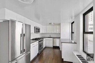 Building Photo - EAST 63 STREET