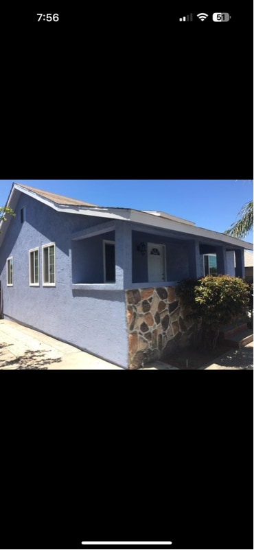 Building Photo - 3115 Clay Ave