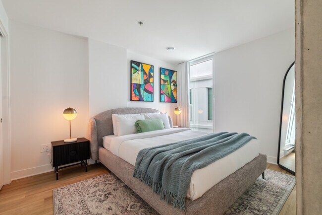Photo du bâtiment - 450 Rue Saint-François-Xavier-SI ID1602105P