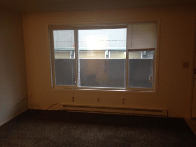 Foto del edificio - 3544 Liberty Rd S