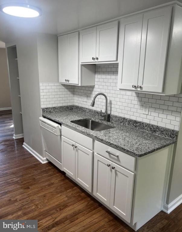 Building Photo - 5748 Yellowrose Ct