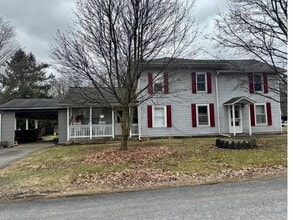 Building Photo - 1872 Miles St