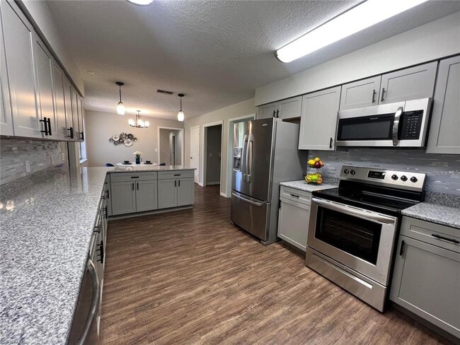 Building Photo - 4225 Reaves Rd