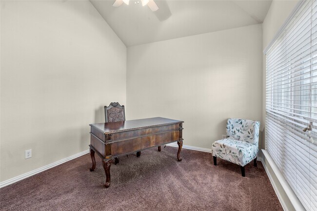 Foto del edificio - 12725 Pirate Bend Dr