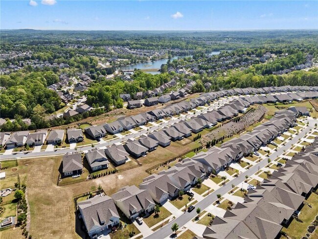 Building Photo - 6931 Scenic Overlook Trace
