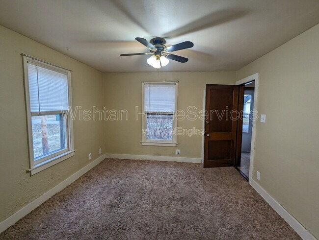 Foto del edificio - 410 N Monroe St