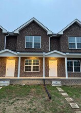 Building Photo - 907 Freeman St