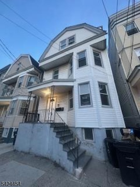 Building Photo - 102 S 12th St