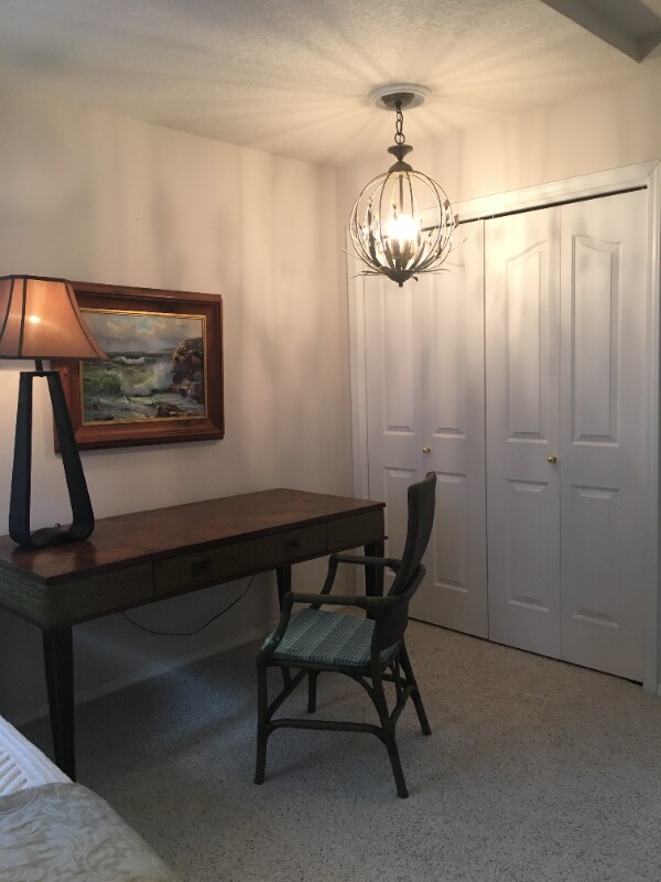 Building Photo - 2175 Pine Ridge Dr