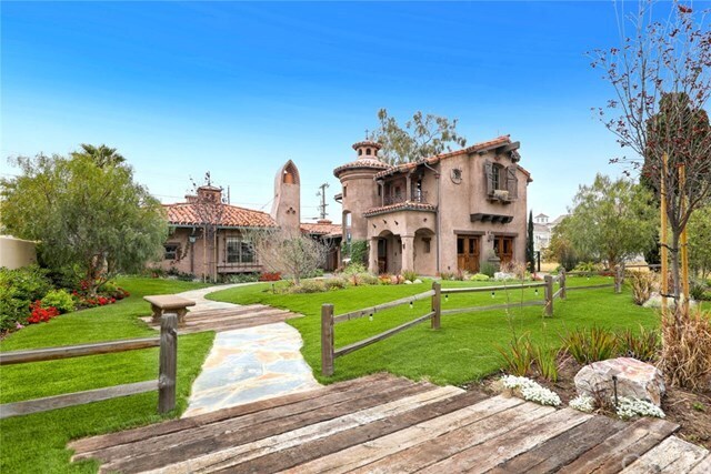 Foto principal - 24642 Santa Clara Ave