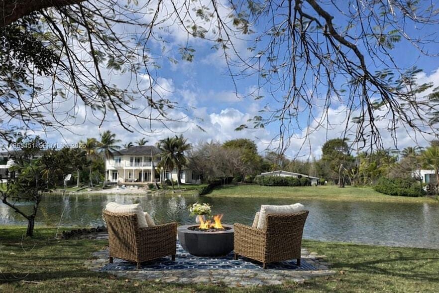 Photo - 11820 SW 69th Court Unit