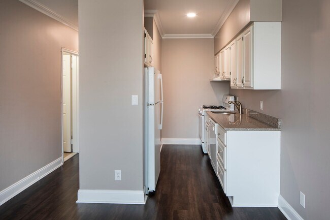 Foto del interior - The Cornerstone: Heat, Gas, Hot & Cold Wat...