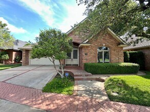 Building Photo - 4202 78th St