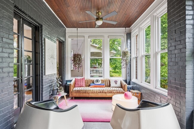 Photo - 4132 Roland Ave Townhome
