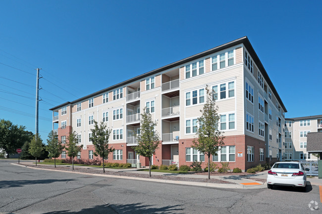 Foto del edificio - Auburn Square Apartments