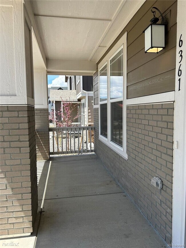 Foto del edificio - 3 br, 2.5 bath House - 6361 North Malaya S...