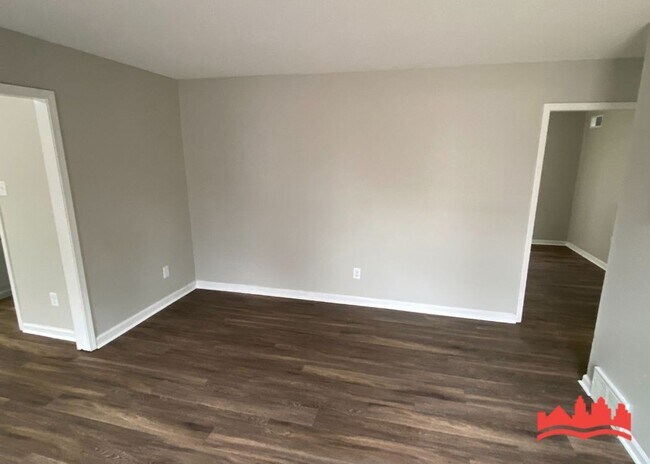 Building Photo - 5038 Applewood Dr