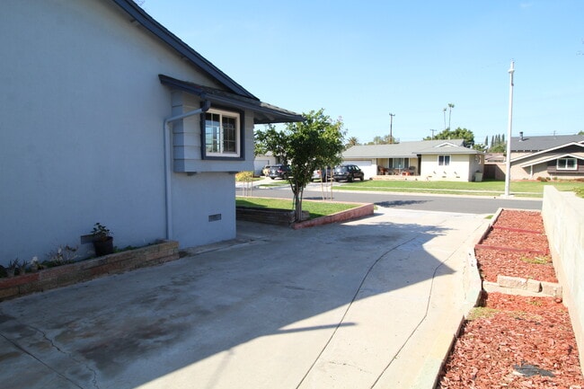 Building Photo - 15234 Borda Rd