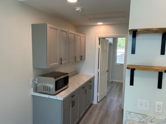 Building Photo - 24445 Leafwood Dr