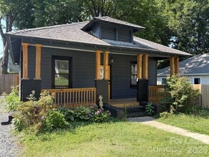 Building Photo - 509 Katonah Ave