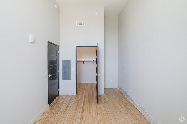 1HAB, 1BA - Habitación - Whitney School Lofts