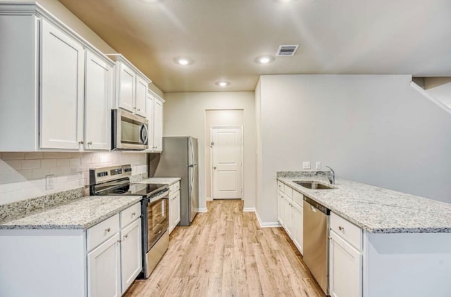 Photo - 9217 Sunberry Shadow Dr House