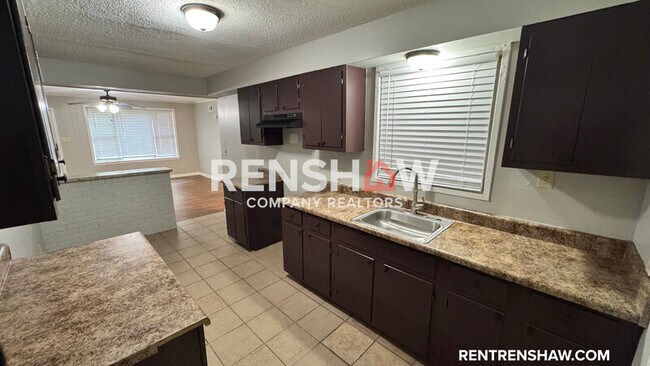 Foto del edificio - 4203 Vann Ave