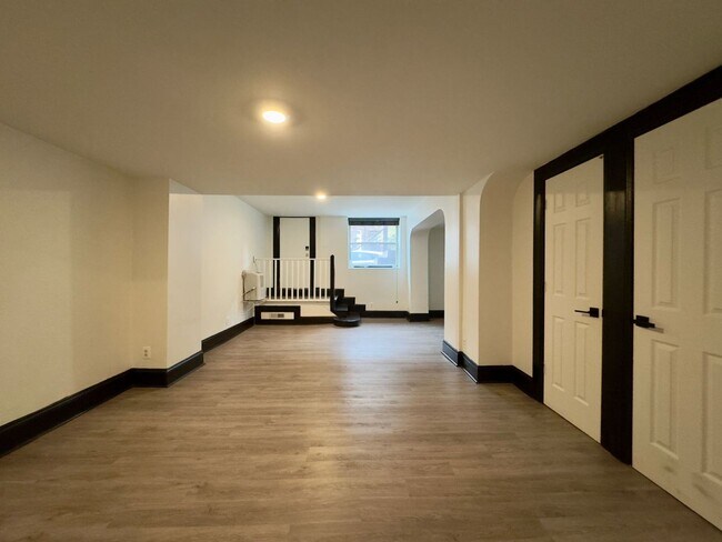 Foto del edificio - 1210 N Calvert St