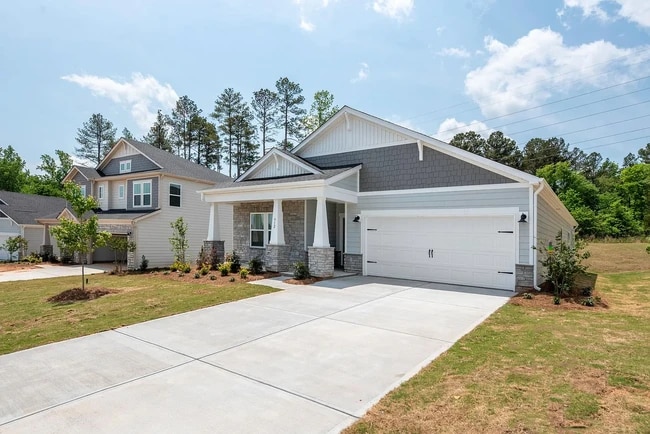 Front of House - 912 Rachel Anne Dr