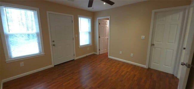 Building Photo - 714 Jackson Park Ln NW