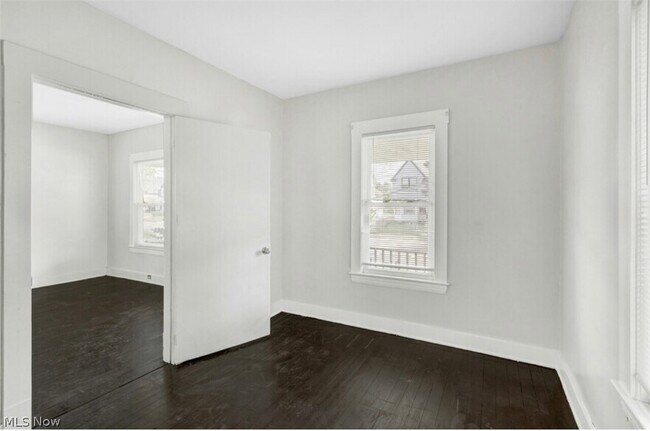 Foto del edificio - 4103 Denison Ave