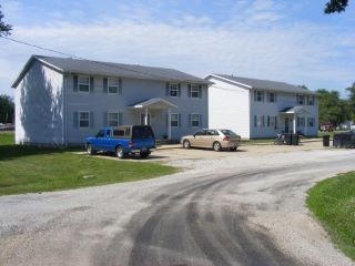 Primary Photo - 208 E Madison Ave