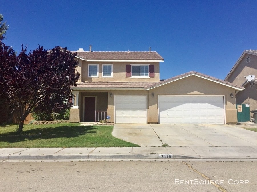 2119 Laurelwood Ct, Rosamond, CA 93560 House Rental in Rosamond, CA