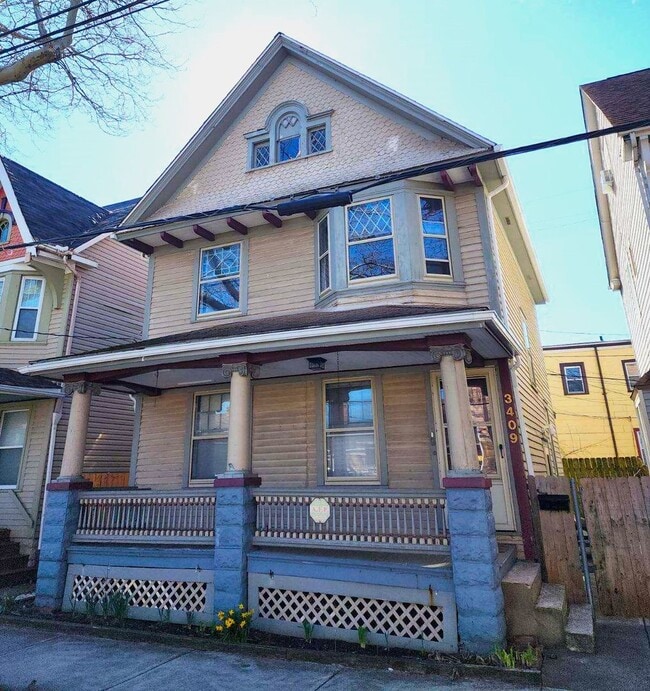 Building Photo - 3409 Chatham Ave