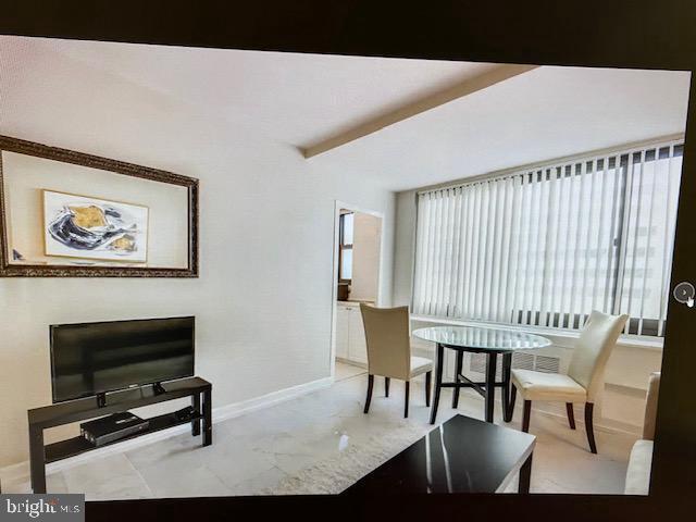 Foto del edificio - 1021 Arlington Blvd