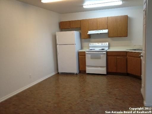 Building Photo - 11703 CAPOTILLO ST