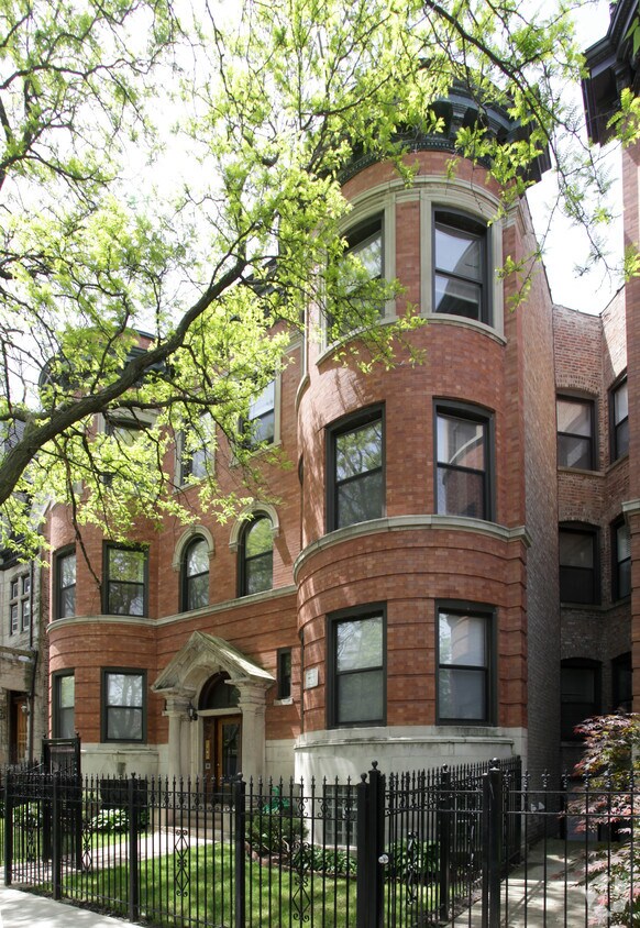 Foto del edificio - 5018-5020 S Blackstone Ave
