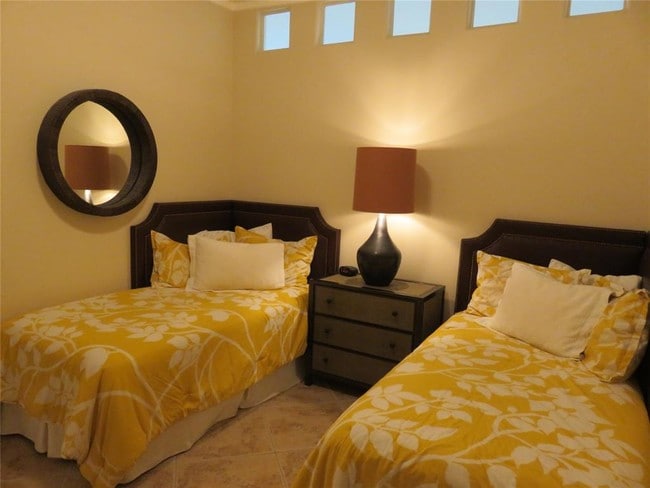 Building Photo - 10327 Termini-San Luis Pass Rd