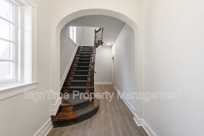 Foto del edificio - 460 Summit Ave
